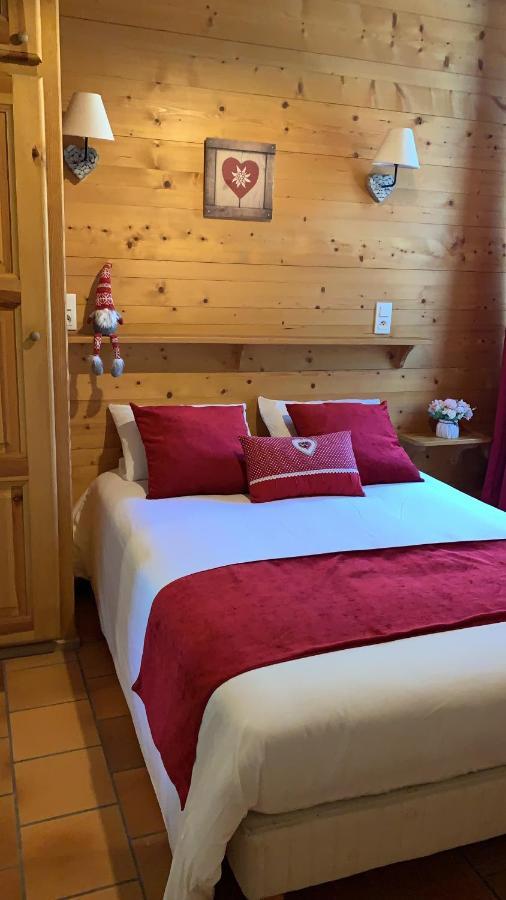 Hotel La Bonne Auberge Saint-Martin-Vésubie Buitenkant foto