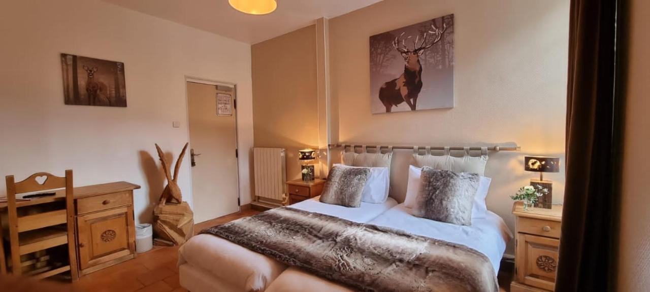 Hotel La Bonne Auberge Saint-Martin-Vésubie Buitenkant foto
