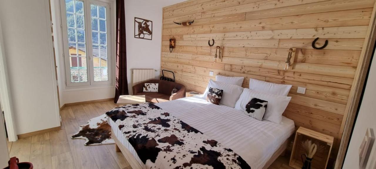 Hotel La Bonne Auberge Saint-Martin-Vésubie Buitenkant foto