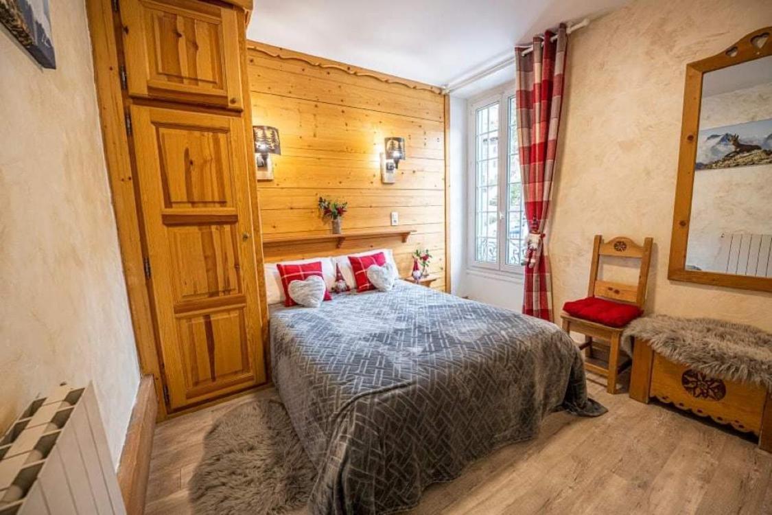 Hotel La Bonne Auberge Saint-Martin-Vésubie Buitenkant foto