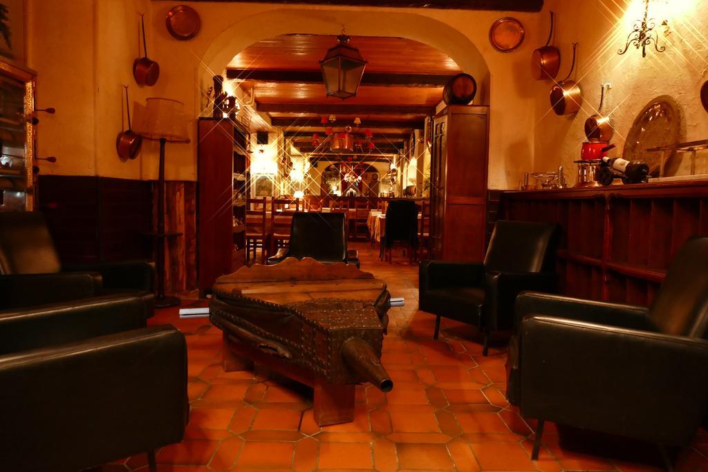 Hotel La Bonne Auberge Saint-Martin-Vésubie Buitenkant foto