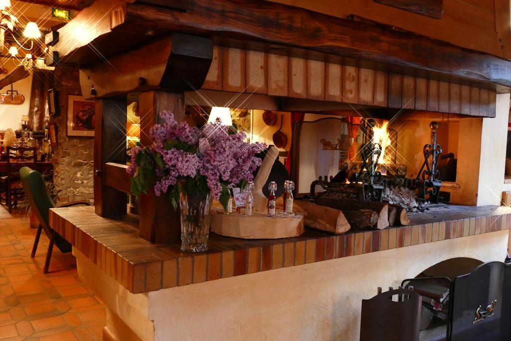 Hotel La Bonne Auberge Saint-Martin-Vésubie Buitenkant foto