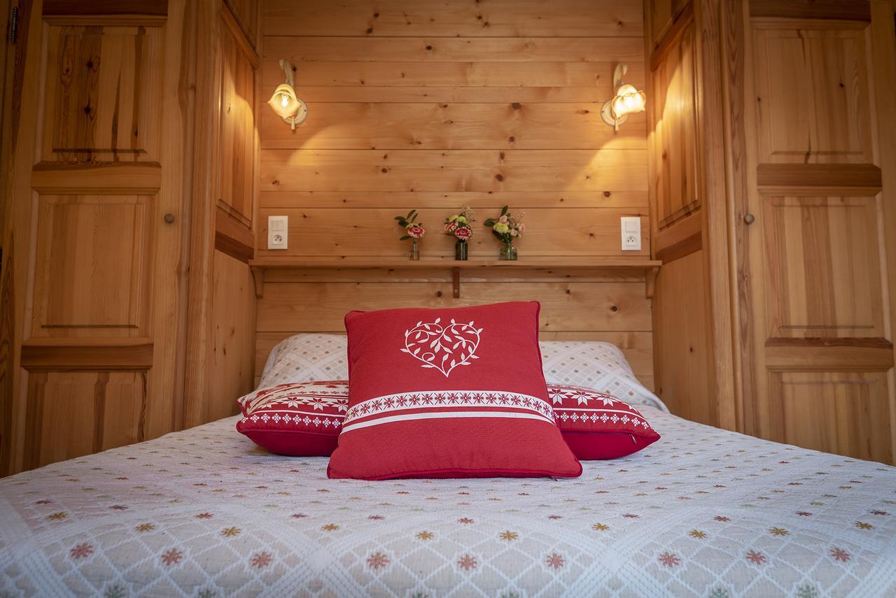 Hotel La Bonne Auberge Saint-Martin-Vésubie Buitenkant foto
